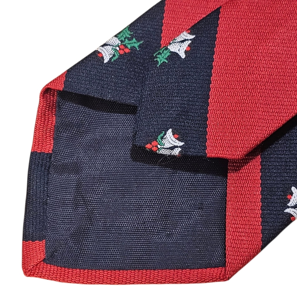 CHRISTMAS TIE - Picture 4 of 11